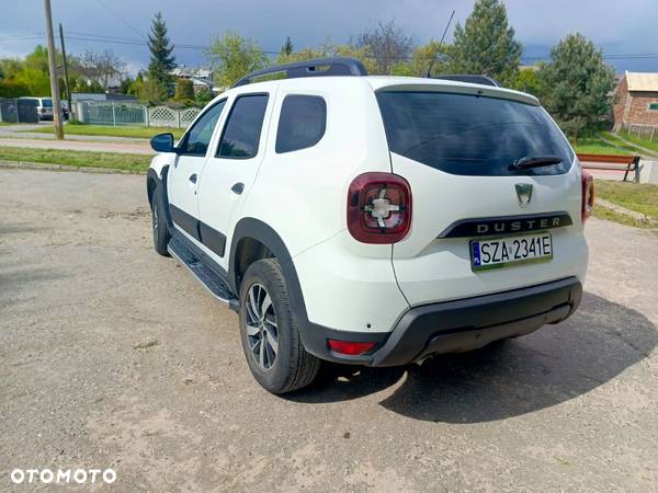 Dacia Duster 1.6 SCe Ambiance S&S - 12