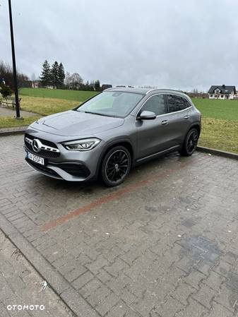 Mercedes-Benz GLA 200 d 4-Matic - 1