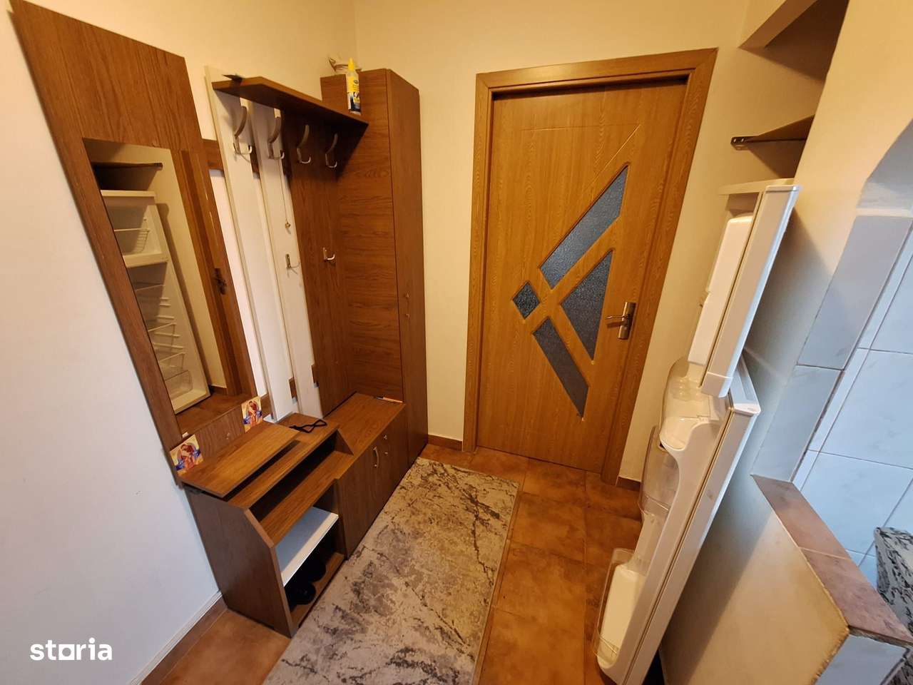 Apartament 2 camere Septimiu Albini etaj 1/4 parcare inclusa - Imagine principală: 5/10