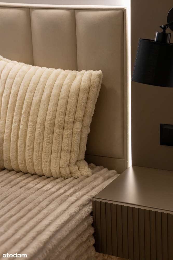 OSTATNIE Piętro | Towarowa Square | Quiet luxury | Metro Rondo Dasz.-16