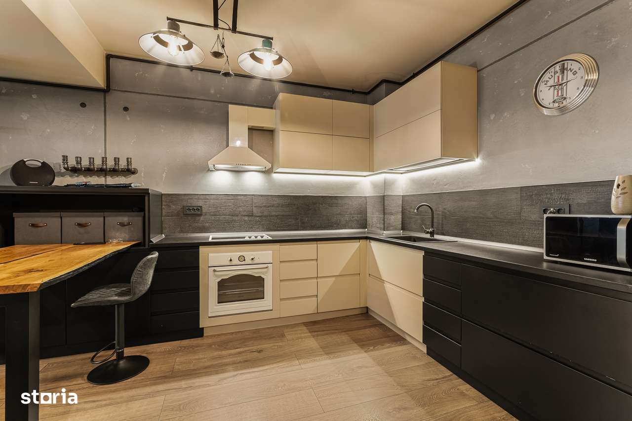 Mamaia Central 2 camere lux 94 mp parcare inclusă vedere superbă-17