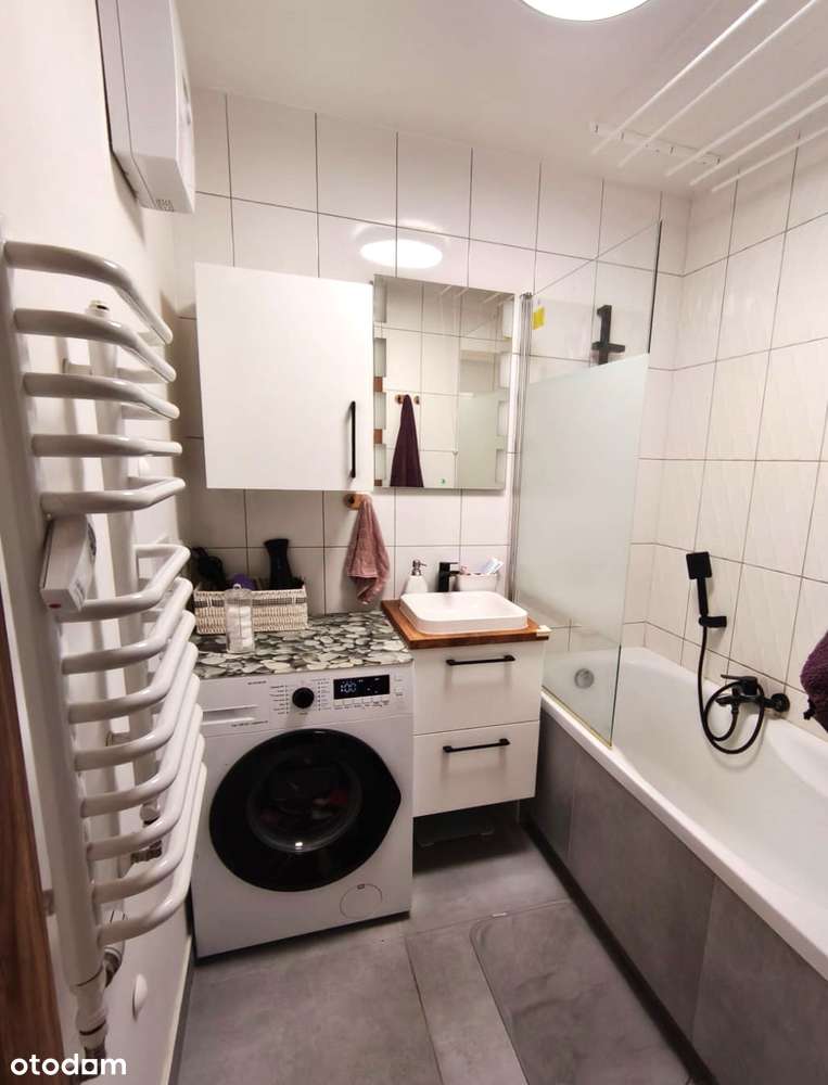 Mieszkanie ul. E. Zoli Oporów , 3 pokoje , piwnica, po remoncie !-11