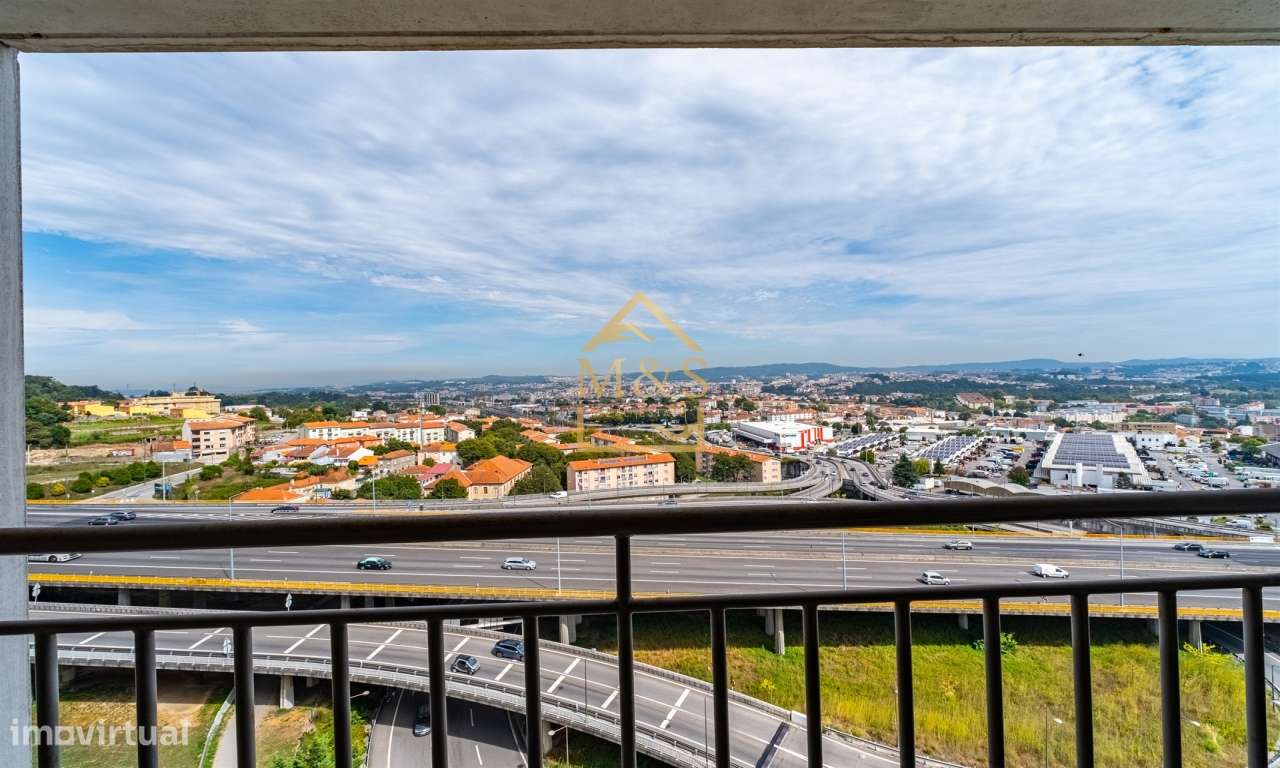 Apartamento T0 - Varanda, Garagem - Estádio Dragão - Antas - Porto-23