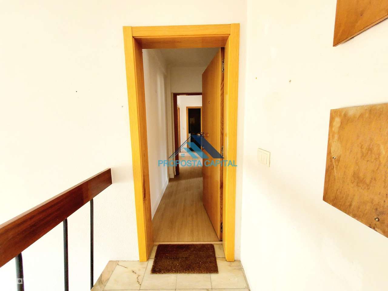 Apartamento T2 Totalmente Remodelado | Centro Sesimbra 200m da Praia-28