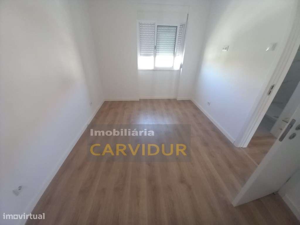 Barreiro Vila-Chã T2 totalmente remodelado-10