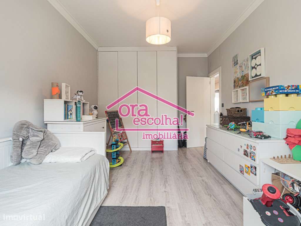Apartamento T3 Totalmente Remodelado com 100 m2 no Cavadas - Seixal!-8