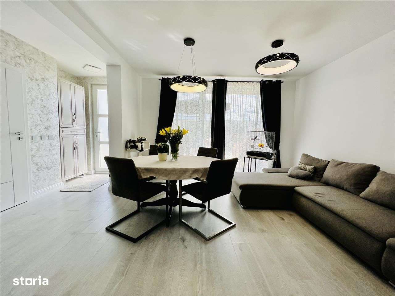 Casa 4 camere P+1+M cu vedere la munți, mobilată complet – Cristian-13