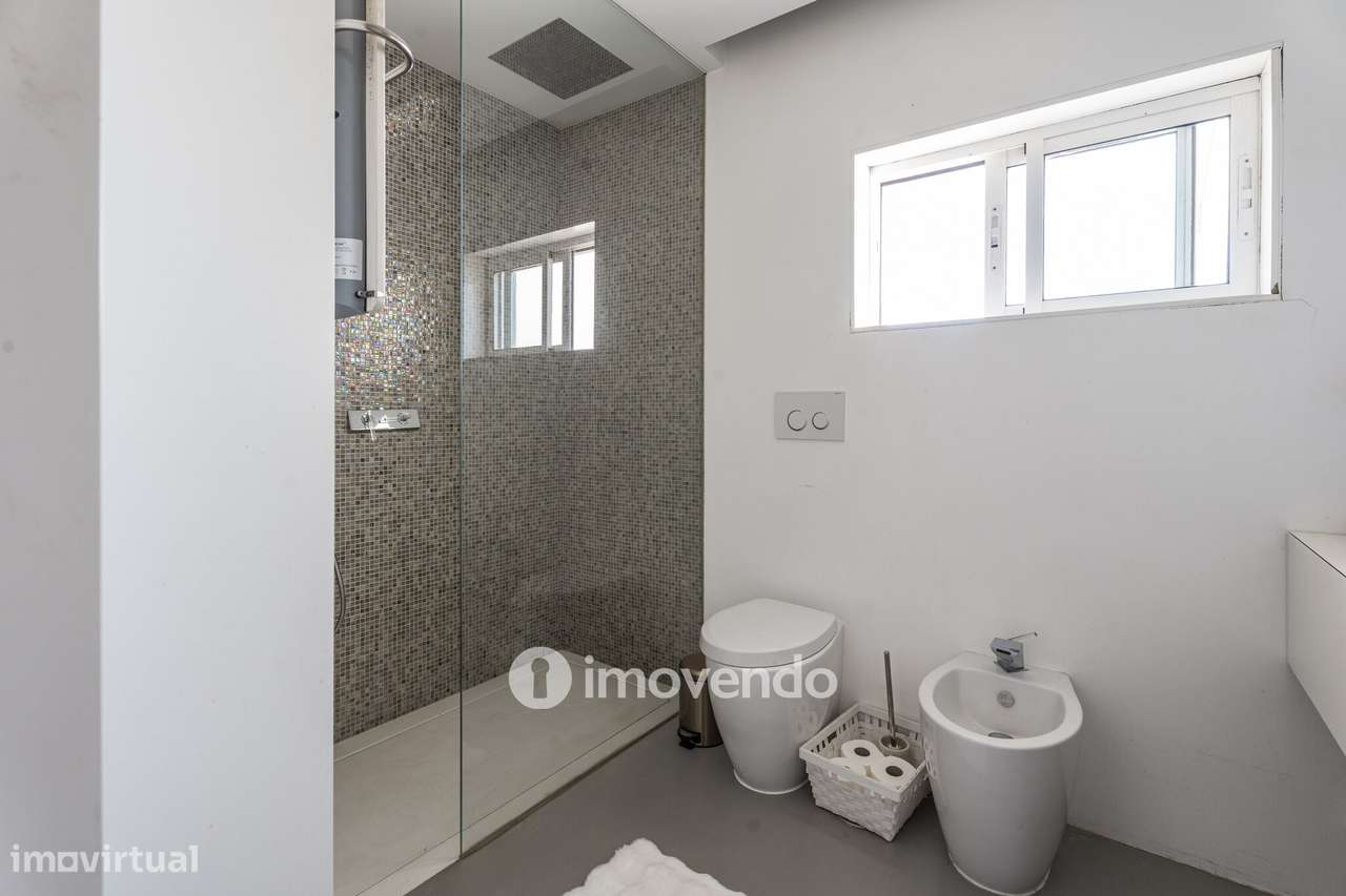 Moradia Independente em Nogueira - Elegância, Conforto, Exclusividade-18