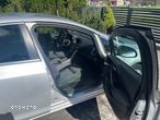 Opel Astra IV 1.4 T Cosmo EU6 - 23