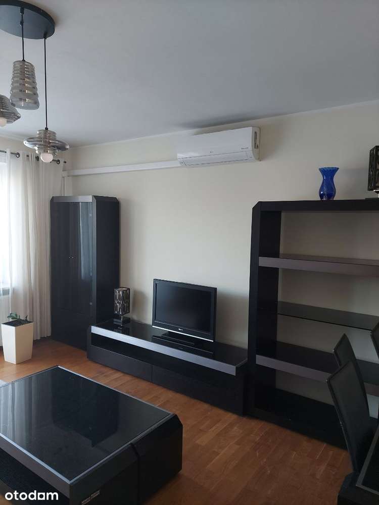 Stylowe mieszkanie z tarasem w zielonej części Warszawy-19