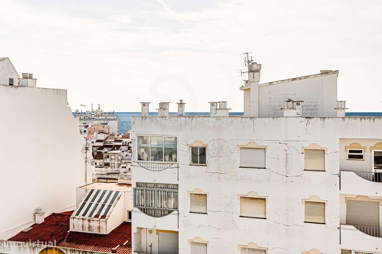 A. PÊRA - Apartamento T3 C/ Garagem + Arrecad.- Varandas Deslumbrantes-13