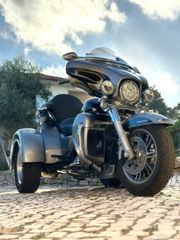Harley-Davidson FLHTCU