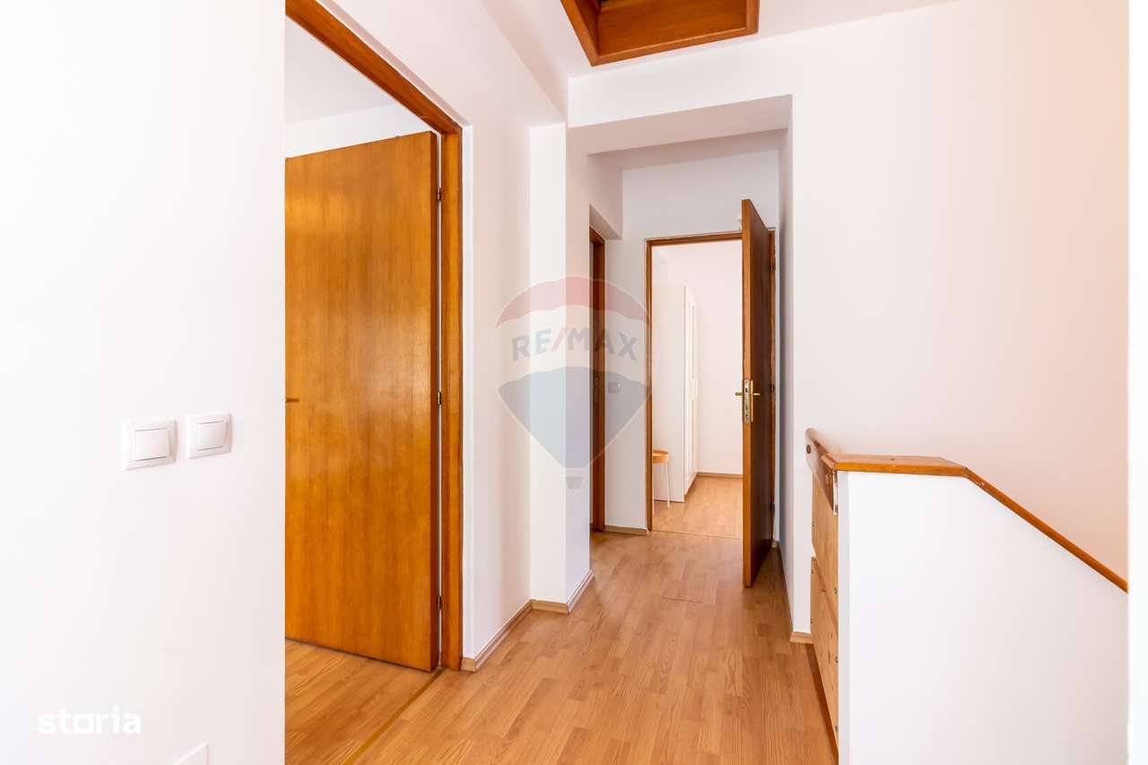 Vanzare Vila Familiala Azur Pipera, 4 cam 120mpu, curte mare, 4XP-15