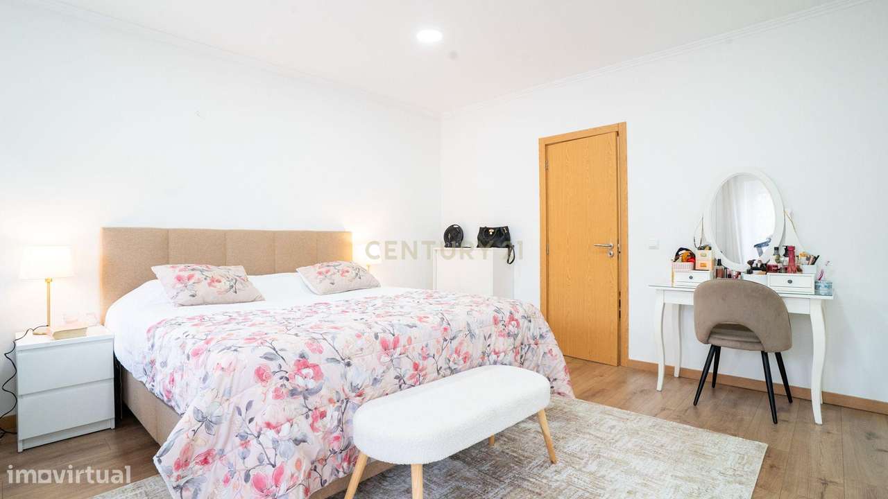 Moradia Renovada em Salvaterra de Magos, Santarém-24