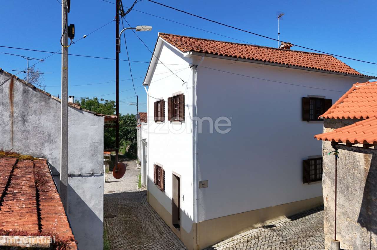 Moradia T3 com garagem e terraço em Bem da Fé, Condeixa-a-Nova-0