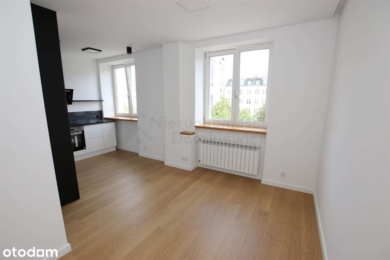 2pok. | Wola / Śródmieście | 1950r., cegła, 2/6p., winda | PO REMONCIE-4