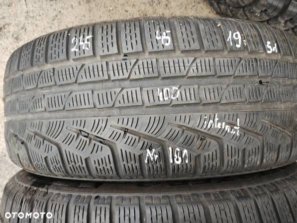 Pirelli 245/45/19 nr 181 - 2