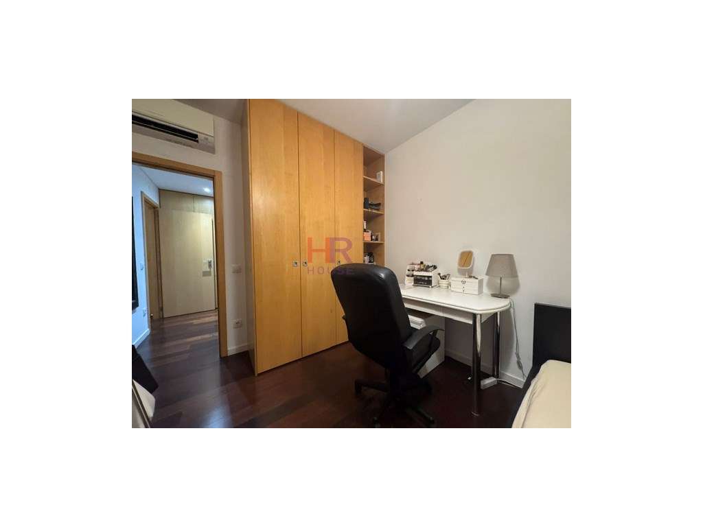 Apartamento T2 com garagem em Quinta das Nogueiras em Coimbra: Conf...-23