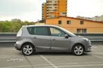 Renault Scenic - 11