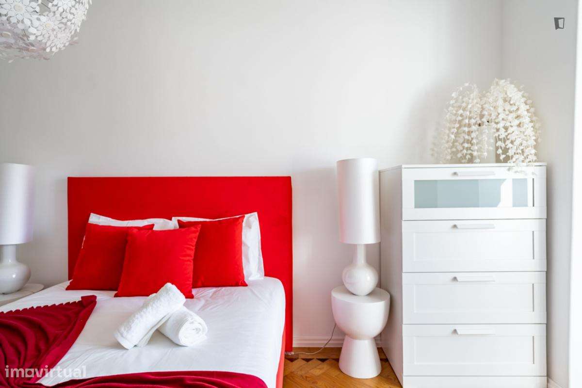 Apartamento com 2 quartos - localizado em Benfica Lisbon - Grande imagem: 5/31