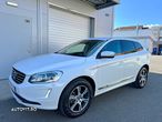 Volvo XC 60 D4 AWD Geartronic Momentum - 23