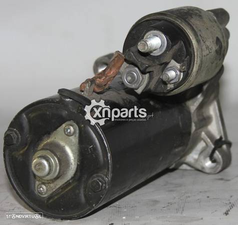 Motor de arranque BMW 1 (E81) 116 d | 11.08 - 12.11 Usado REF. 1115046 - 1