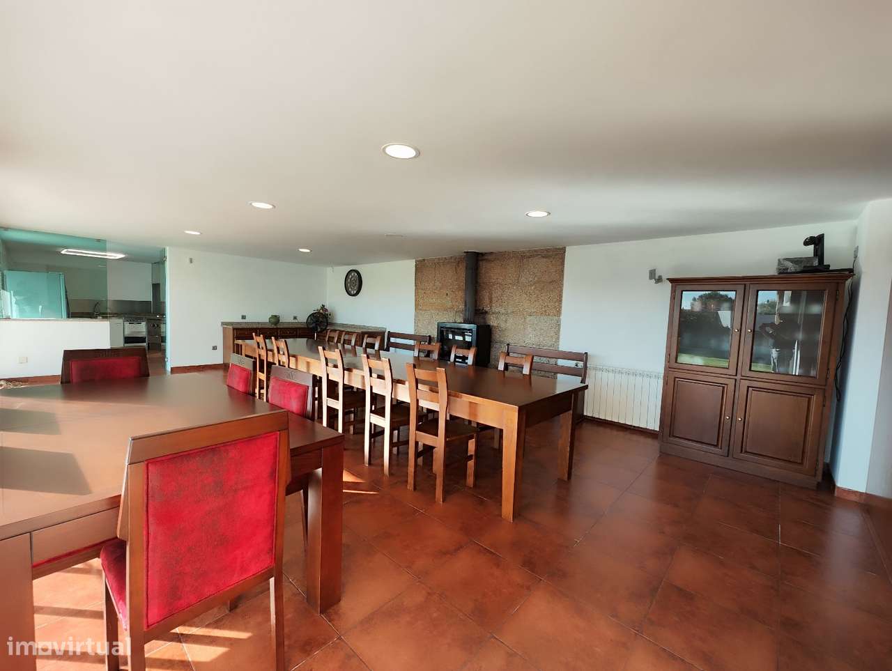 Vende-se moradia de luxo-36