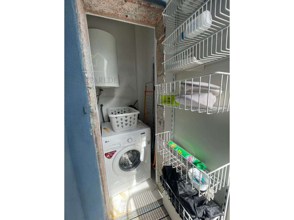 Apartamento T1 com varanda para arrendamento temporário Rua da Aleg... - Grande imagem: 5/21
