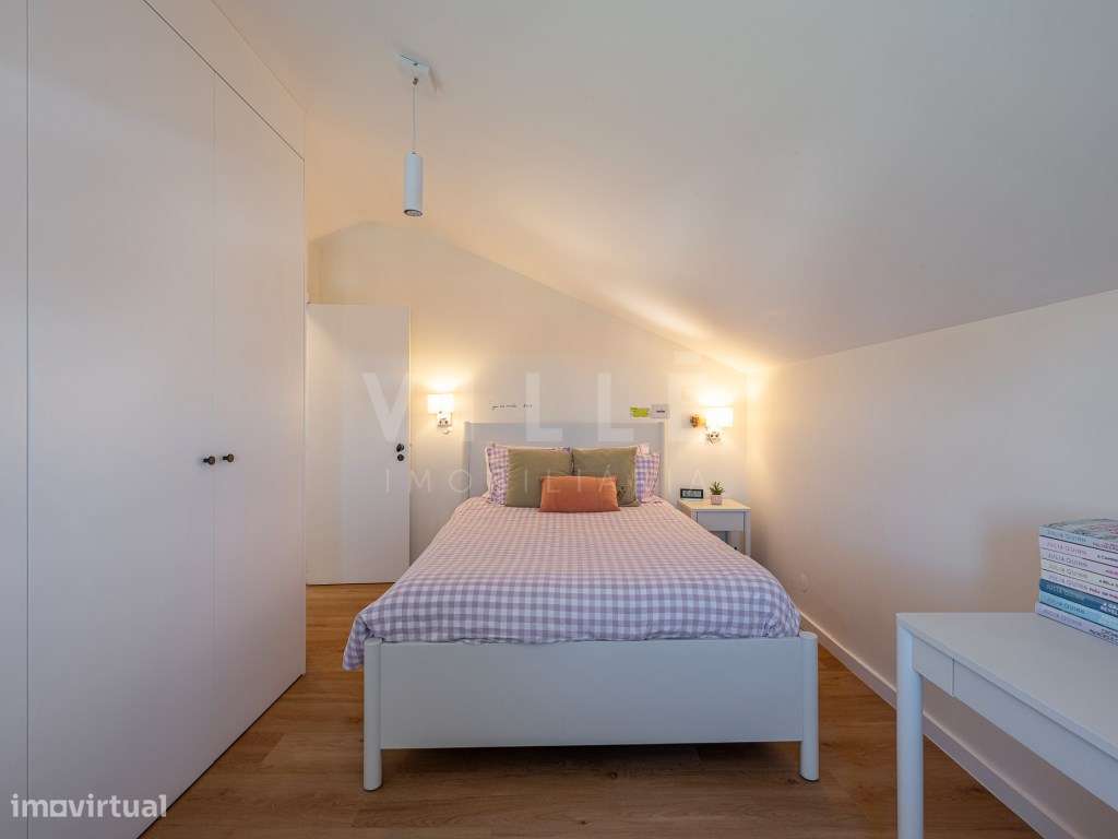 Moradia Independente T5 renovada em 2025 | 1450m2 de terreno | Prai...-30