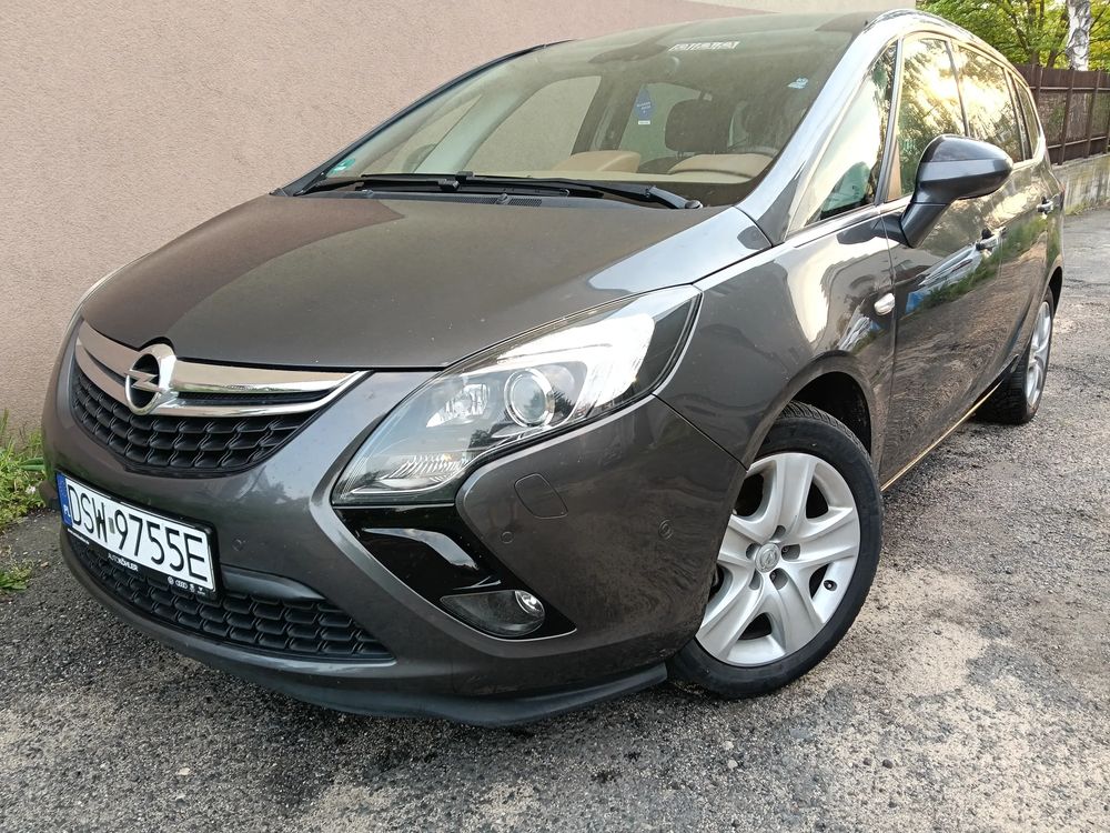 Opel Zafira B 2.0 CDTI Cosmo 2012