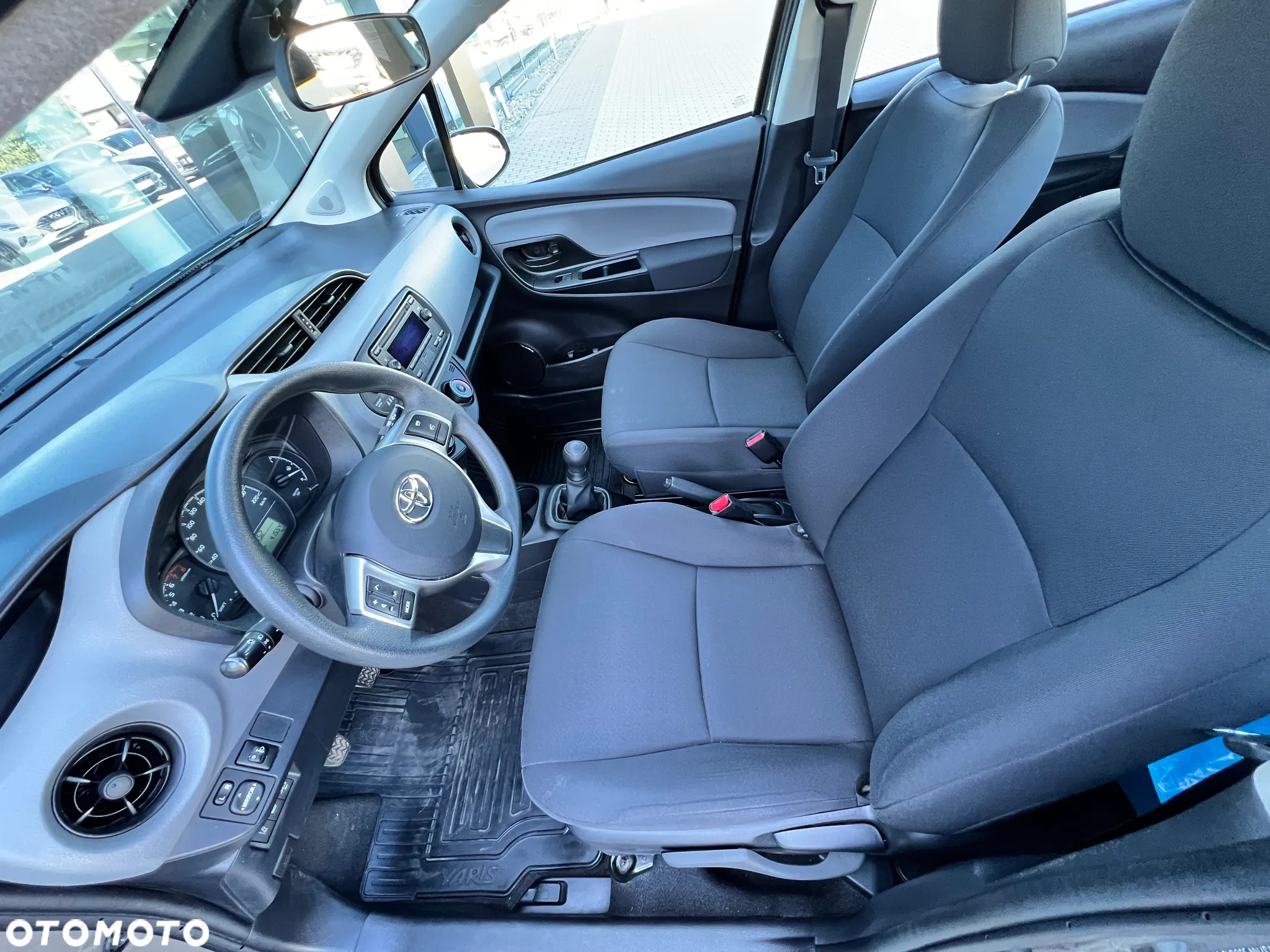 Toyota Yaris 1.0 Active - 10