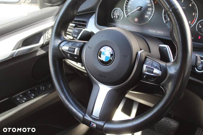 BMW X6 - 14