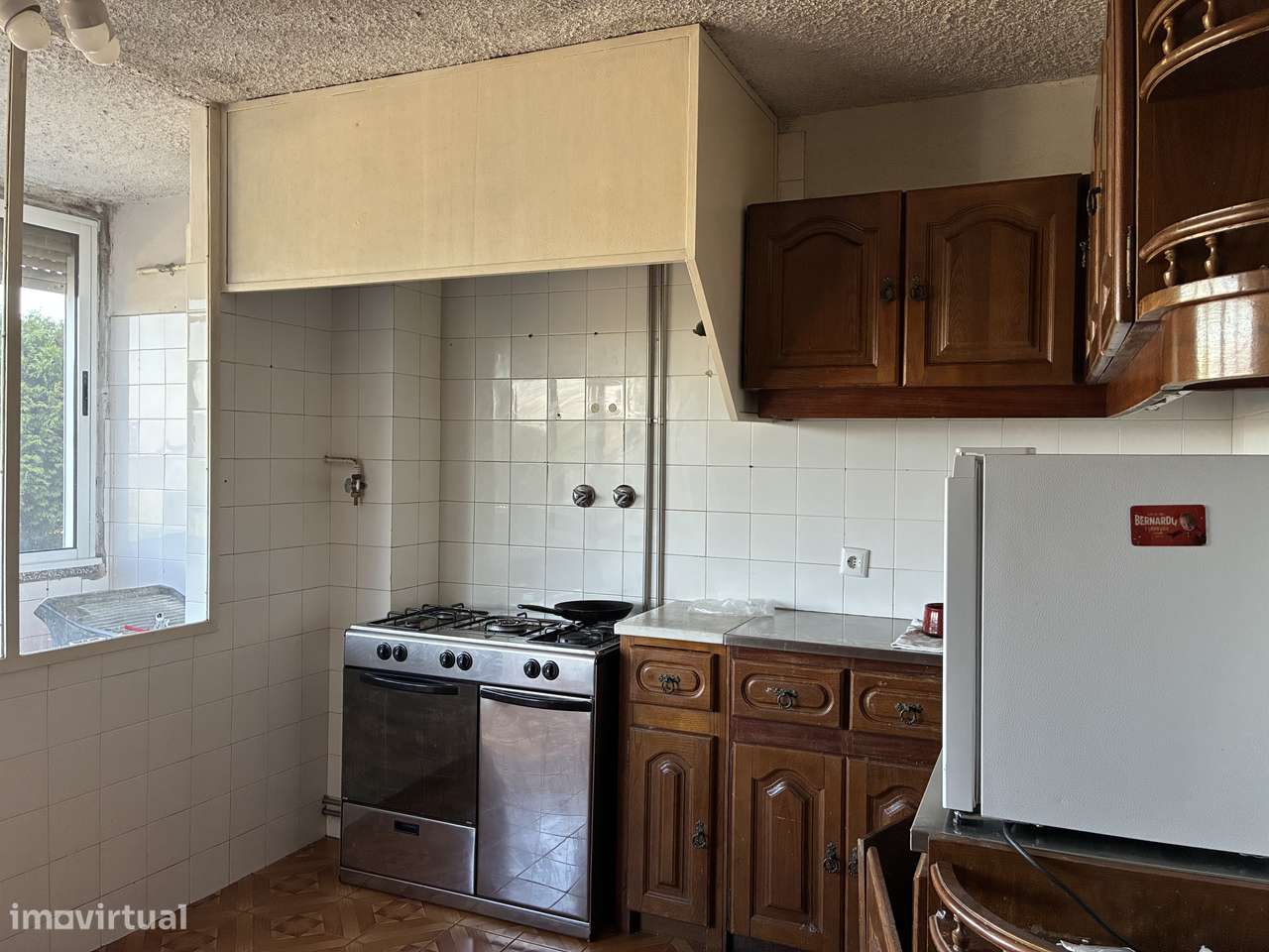 Apartamento T3 com garagem e jardim em São João-2