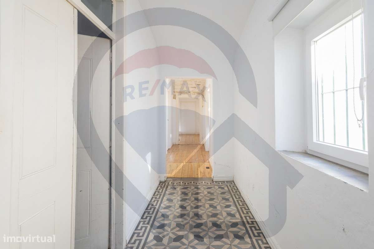 Prédio para Investimento no Centro Histórico de Évora-33