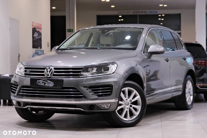 Volkswagen Touareg 3.0 V6 TDI SCR Blue Motion DPF Automatik Executive Edition - 16