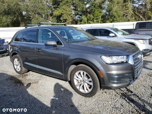 Audi Q7 3.0 TFSI Quattro Tiptronic - 4