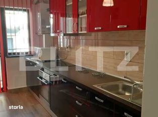 Apartament modern, 2 camere, decomandat, parcare! Zona strazii...