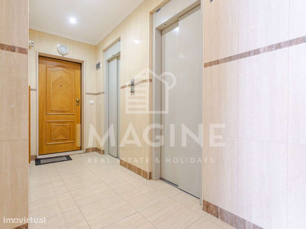 Apartamento T2 junto ao Hospital de São Bernardo-27