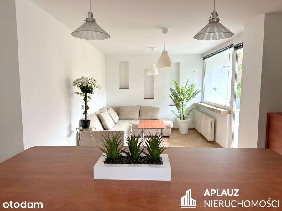 Przestronne 3-Pokojowe Mieszkanie w Karpaczu-0