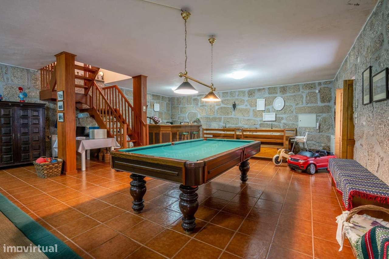 Quinta com Vinha Produtiva e Potencial Turístico junto ao Gerês - Grande imagem: 5/44