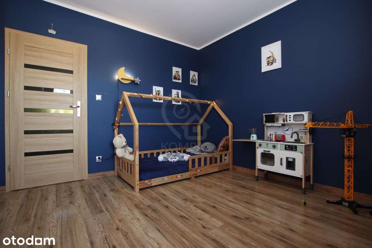 Dom z 2018r + garaż Do Wejścia - 500m do Pkp-10