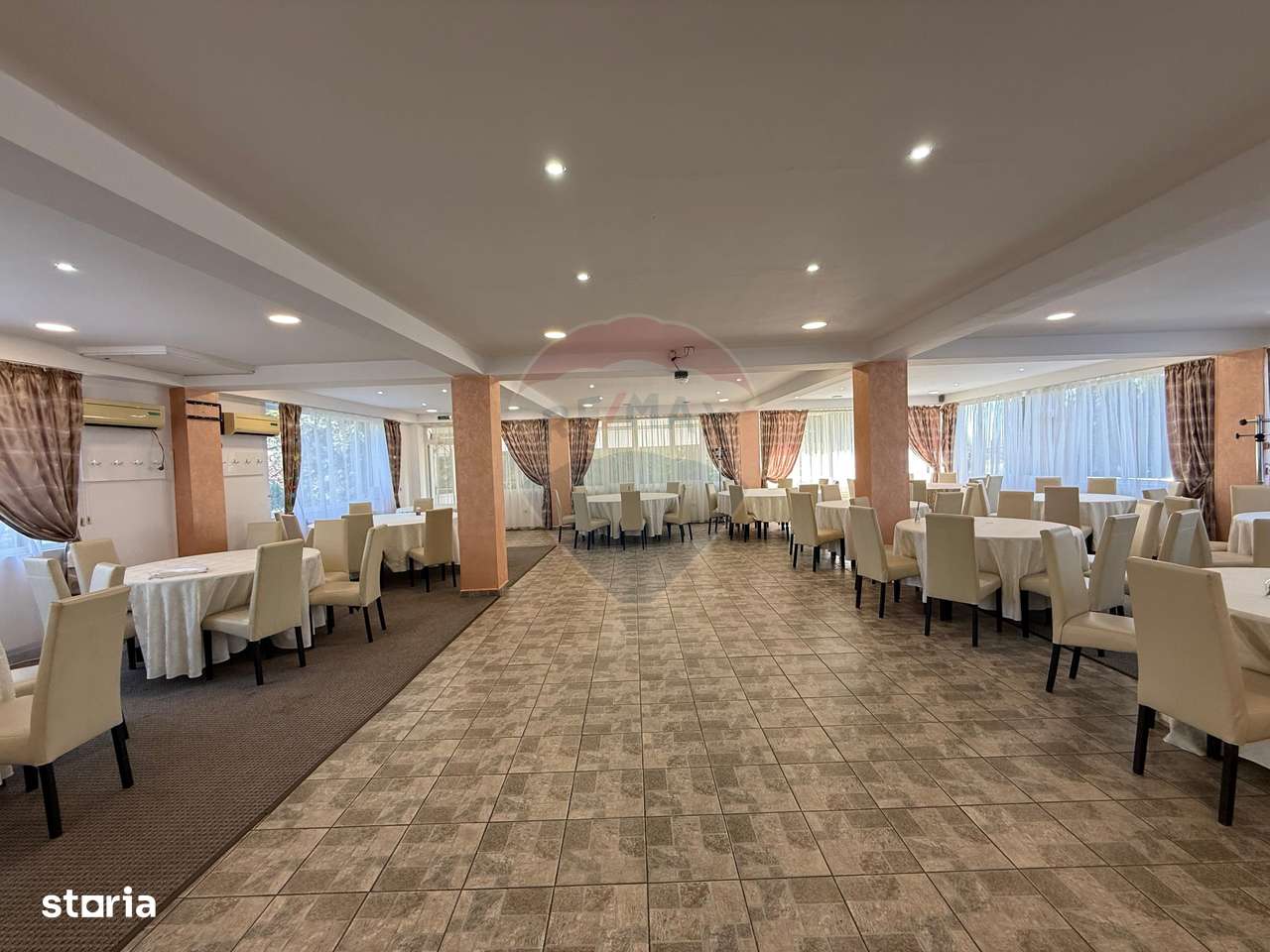 Cladire cu teren de inchiriat Bacau Calea Romanului - Imagine principală: 4/20