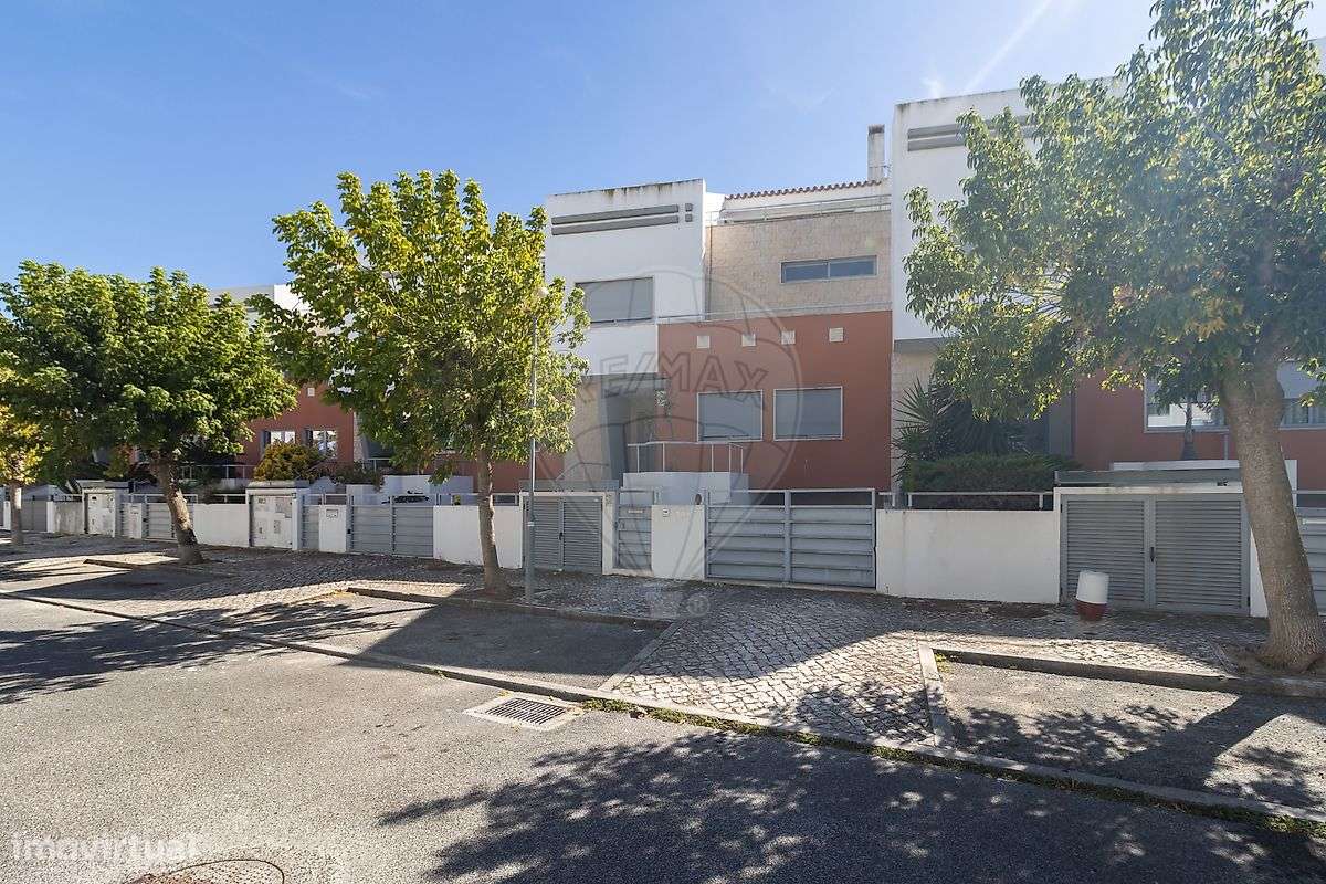 Moradia T3 para venda - Grande imagem: 2/35