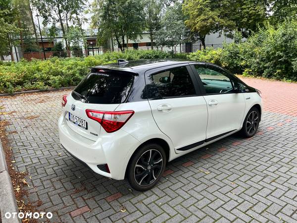 Toyota Yaris Hybrid 1.5 VVT-i Selection - 5