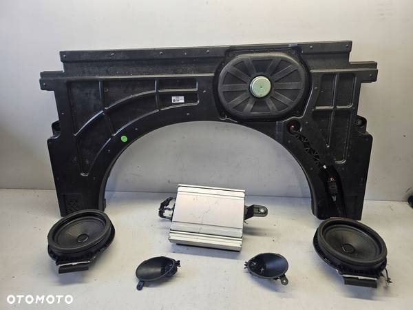 OPEL ASTRA J HB NAGLOSNIENIE INFINITY SUBWOOFER WMACNIACZ GLOSNIKI - 1