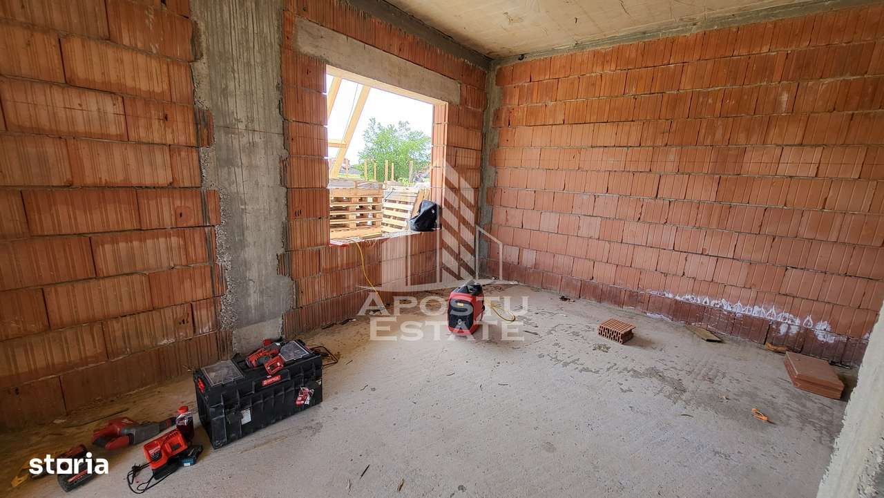 Jumatate de duplex la cheie,4 camere,constructie 2024 Mosnita Noua - Imagine principală: 4/18