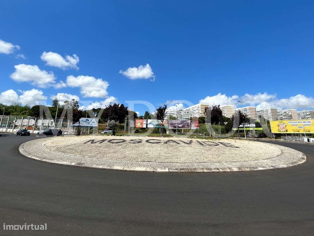 V E N D I D O - Investimento - LOJA / ATELIER - Moscavide - Central-11