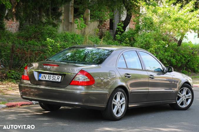 Mercedes-Benz E 320 CDI 7G-TRONIC Avantgarde - 6