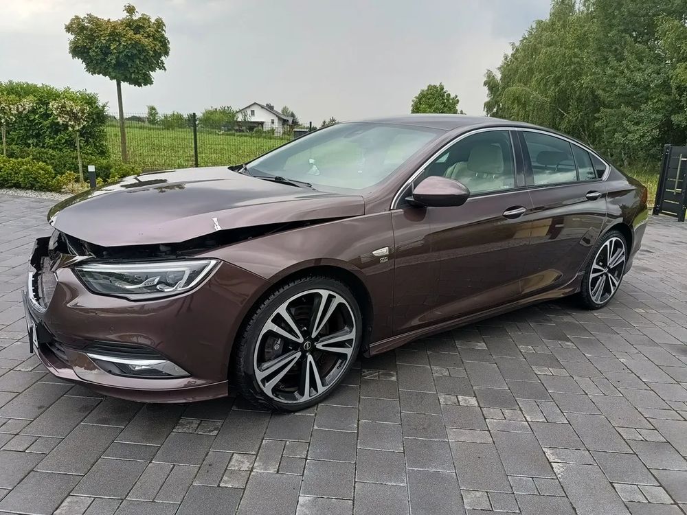 Opel Insignia B (2017-) 2.0 T 4x4 Innovation S&S 2017