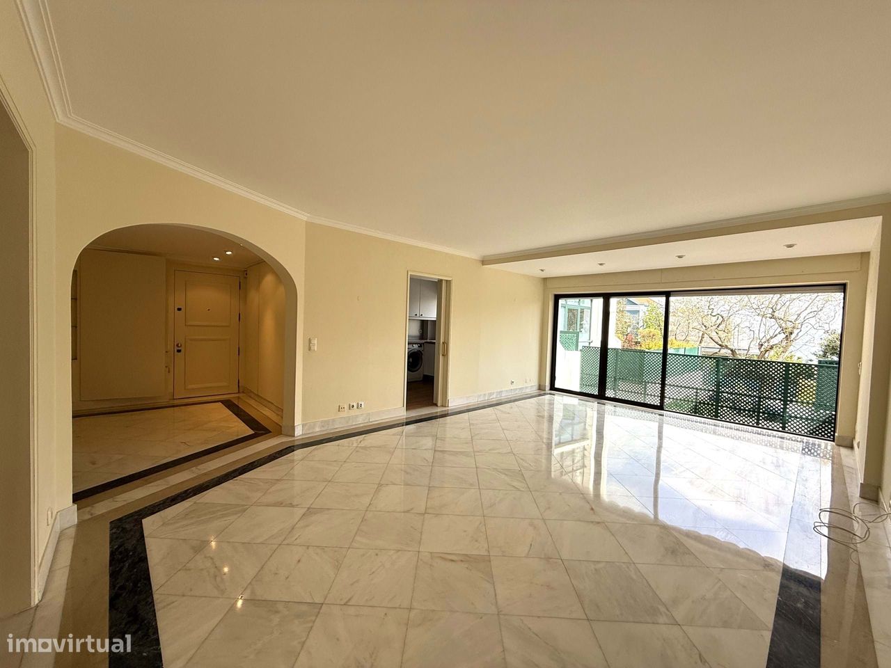 ARRENDAMENTO - Apartamento T1 + 1 Monte Estoril - Grande imagem: 1/22